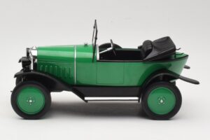 Opel 4 PS Laubfrosch Vert MCG 1:18 MCG18050 Métal Moulé — image 3 sur 6