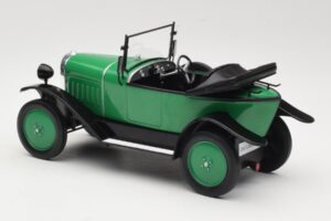 Opel 4 PS Laubfrosch Vert MCG 1:18 MCG18050 Métal Moulé — image 5 sur 6