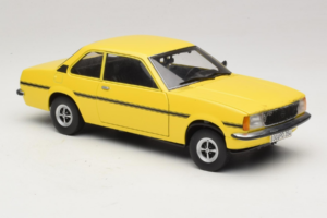 Opel Ascona B SR Jaune Avant Rayé Sun Star 1:18 5384 Métal Moulé — image 7 sur 9