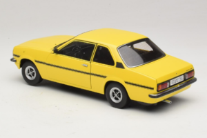 Opel Ascona B SR Jaune Avant Rayé Sun Star 1:18 5384 Métal Moulé — image 8 sur 9