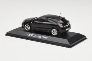Opel Astra H OPC Noir Minichamps 1:43 90399890 Métal Moulé — image 3 sur 4