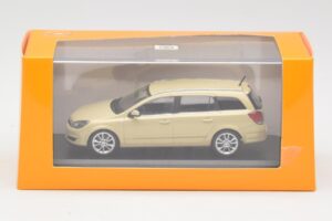 Opel Astra H Break Jaune Minichamps 1:43 1799098 Métal Moulé — image 4 sur 4