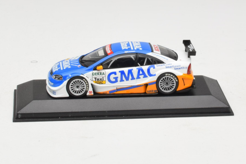 Opel Astra V8 Coupe Race Taxi GMAC Bank OPC Euroteam 2004 Minichamps 1:43 400044800 Métal Moulé