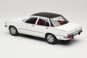 Opel Commodore B Blanc MCG 1:18 MCG18564 Métal Moulé — image 5 sur 6