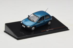 Opel Corsa B Swing Bleu IXO 1:43 CLC581N Métal Moulé — image 2 sur 4