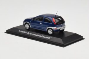 Opel Corsa C 1.5M Made in Eisenach Minichamps 1:43 OPEL003 Métal Moulé — image 3 sur 4