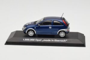 Opel Corsa C 1.5M Made in Eisenach Minichamps 1:43 OPEL003 Métal Moulé