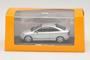 Opel Coupe Bertone Argent Minichamps 1:43 B24910027 Métal Moulé — image 4 sur 4