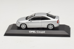 Opel Coupe Bertone Argent Minichamps 1:43 B24910027 Métal Moulé