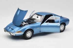 Opel GT Bleu Minichamps 1:18 180049020 Métal Moulé — image 2 sur 8