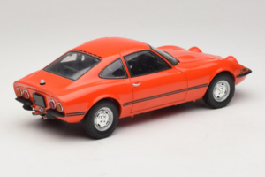 Opel GT/J Rouge Minichamps 1:18 180049028 Métal Moulé — image 3 sur 8