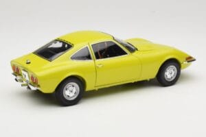 Opel GT Jaune Minichamps 1:18 180049032 Métal Moulé — image 3 sur 8