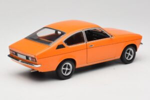Opel Kadett C Coupé Orange Minichamps 1:18 180045622 Métal Moulé — image 3 sur 8