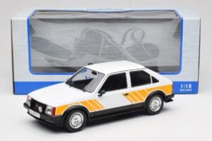 Opel Kadett D SR Blanc avec Décor Jaune MCG 1:18 MCG18534 Métal Moulé — image 6 sur 6