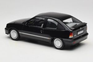 Opel Kadett E GSi Noir Métallisé Helmut Schmidt Norev 1:18 183617 Métal Moulé — image 5 sur 6