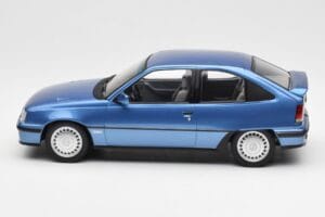 Opel Kadett E GSi Bleu Clair Metallic Norev 1:18 183615 Métal Moulé — image 3 sur 6