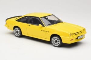 Opel Manta B GT/E Jaune Revell 1:18 08421 Métal Moulé — image 6 sur 8