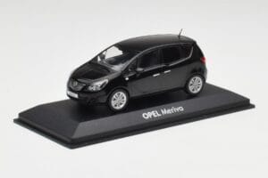 Opel Meriva B Noir Minichamps 1:43 400040005 Métal Moulé — image 2 sur 4