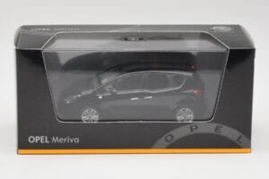 Opel Meriva B Noir Minichamps 1:43 400040005 Métal Moulé — image 4 sur 4