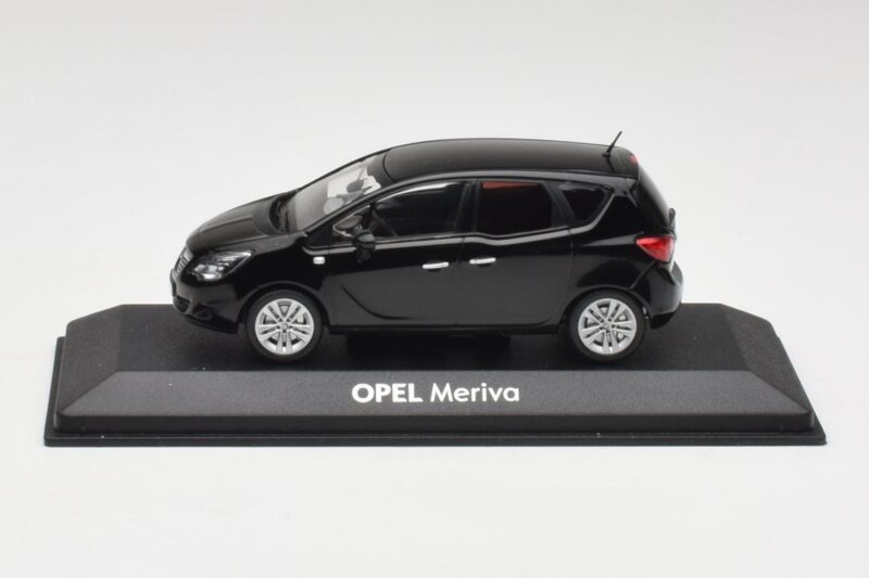 Opel Meriva B Noir Minichamps 1:43 400040005 Métal Moulé