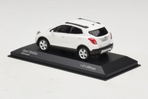 Opel Mokka Blanc Minichamps 1:43 410042100 Métal Moulé — image 3 sur 4