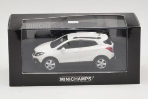 Opel Mokka Blanc Minichamps 1:43 410042100 Métal Moulé — image 4 sur 4
