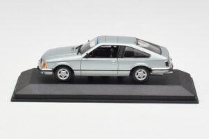 Opel Monza A Argent Minichamps 1:43 400045122 Métal Moulé