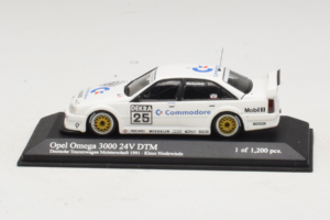 Opel Omega 3000 24V #25 K. Niedzwiedz DTM 1991 Minichamps 1:43 400914425 Métal Moulé