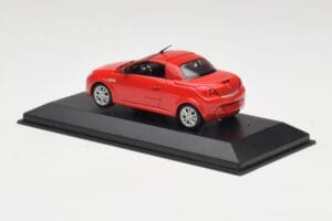 Opel Tigra TwinTop Magma Rouge Minichamps 1:43 B24910027T Métal Moulé — image 3 sur 4