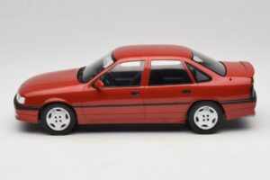 Opel Vectra A 2000 16V Rouge Foncé MCG 1:18 MCG18461 Métal Moulé — image 3 sur 6