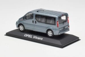 Opel Vivaro A Gris Bleu Minichamps 1:43 VIVARO001 Métal Moulé — image 3 sur 4