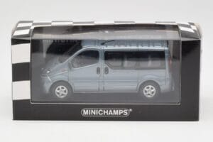 Opel Vivaro A Gris Bleu Minichamps 1:43 VIVARO001 Métal Moulé — image 4 sur 4