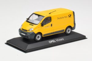Opel Vivaro A Deutsche Post Minichamps 1:43 430040562 Métal Moulé — image 2 sur 4