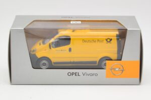 Opel Vivaro A Deutsche Post Minichamps 1:43 430040562 Métal Moulé — image 4 sur 4