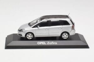 Opel Zafira B Argent Minichamps 1:43 1799109 Métal Moulé