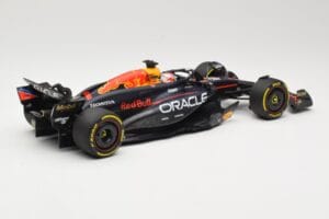 Red Bull Racing RB20 #1 M. Verstappen Winner China GP 2024 Minichamps 1:18 110240501 Métal Moulé — image 2 sur 6