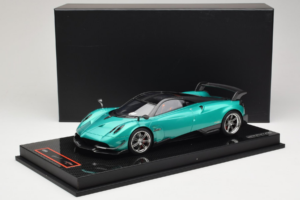 Pagani Huayra BC Green Metallic Yy Model 1:18 REMC020 Résine — image 7 sur 7