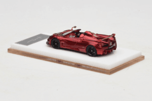 Pagani Huayra Roadster Tricolore Rouge Henson & Heaven 1:64 PHRTR01 Métal Moulé — image 5 sur 7