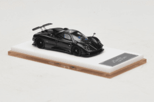 Pagani Zonda Tricolore Exposed Carbon Henson & Heaven 1:64 PZTEC01 Métal Moulé — image 4 sur 7