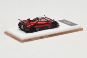 Pagani Zonda Tricolore Rouge Henson & Heaven 1:64 PZTR01 Métal Moulé — image 3 sur 7