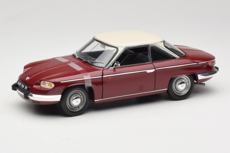 Panhard 24 CT Rouge Solido 1:18 1832500 Métal Moulé