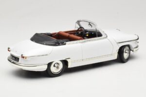 Panhard PL17 Cabriolet Blanc Solido 1:18 8174 Métal Moulé — image 3 sur 8