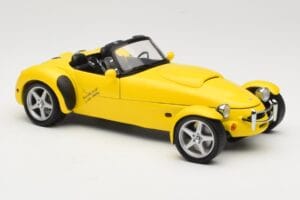 Panoz AIV Roadster Jaune AUTOart 1:18 78213 Métal Moulé — image 6 sur 8