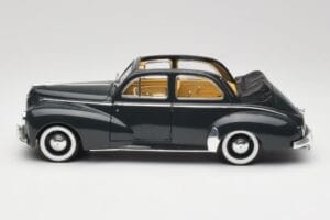 Peugeot 203 Cabriolet Noir Solido 1:18 8156 Métal Moulé — image 4 sur 8