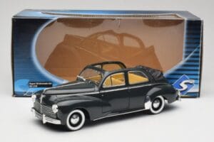 Peugeot 203 Cabriolet Noir Solido 1:18 8156 Métal Moulé — image 8 sur 8