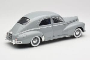 Peugeot 203 Gris Clair Solido 1:18 8145 Métal Moulé — image 3 sur 8