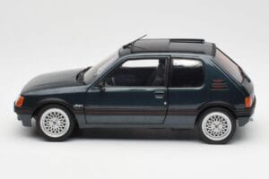 Peugeot 205 GTI 1.9 Magic Sorrento Vert Norev 1:18 184859 Métal Moulé — image 4 sur 8