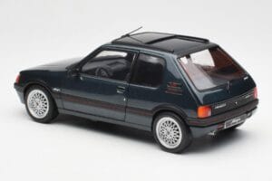 Peugeot 205 GTI 1.9 Magic Sorrento Vert Norev 1:18 184859 Métal Moulé — image 7 sur 8