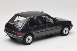 Peugeot 205 GTI Gris Graphite Otto 1:18 OT1223 Résine — image 2 sur 6