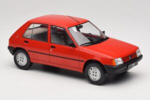 Peugeot 205 Rouge MCG 1:18 MCG18492 Métal Moulé — image 4 sur 6